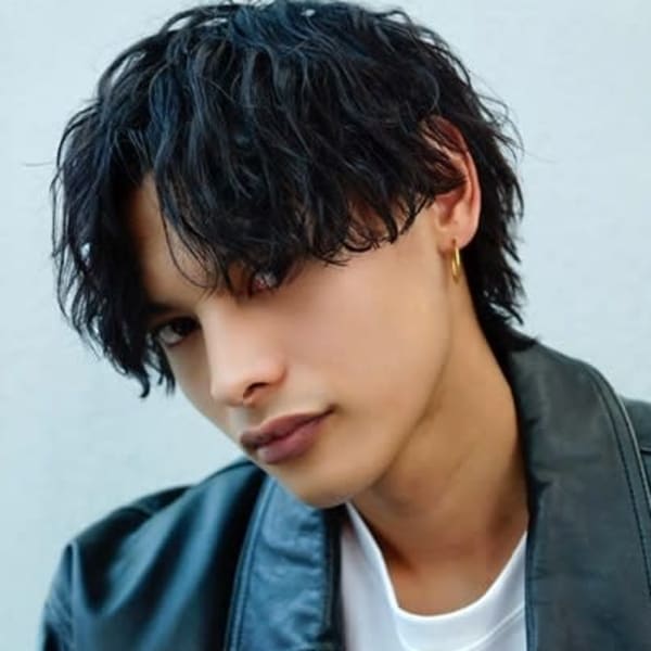 マッシュウルフツイストスパイラルパーマ