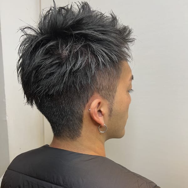 【カット】スパイキーツーブロックショート