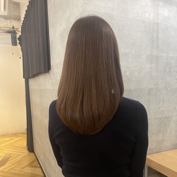 ROMA★クセうねりに悩んでいる方にオススメのストレートヘア