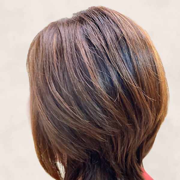 30代・40代の3Dカラーやわらか丸みウルフボブ