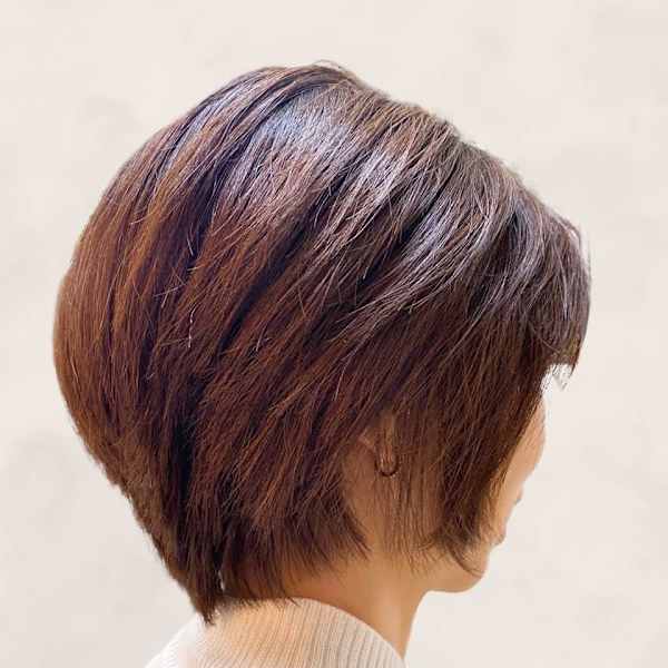 20代30代40代前下がりストレートラベンダーナチュラルショ