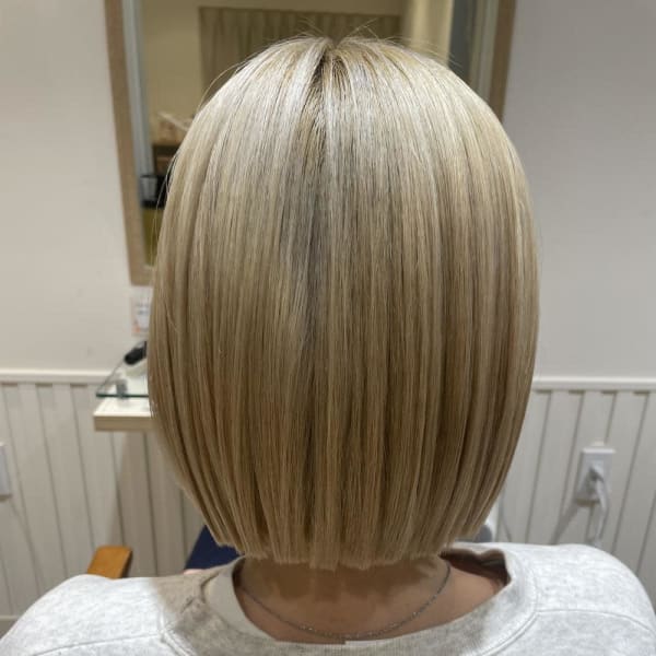 美髪×切りっぱなしブロンドボブ|aco by Neolive
