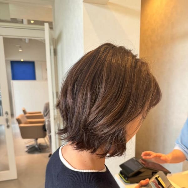 くびれスタイル/外はねボブ/40代/50代