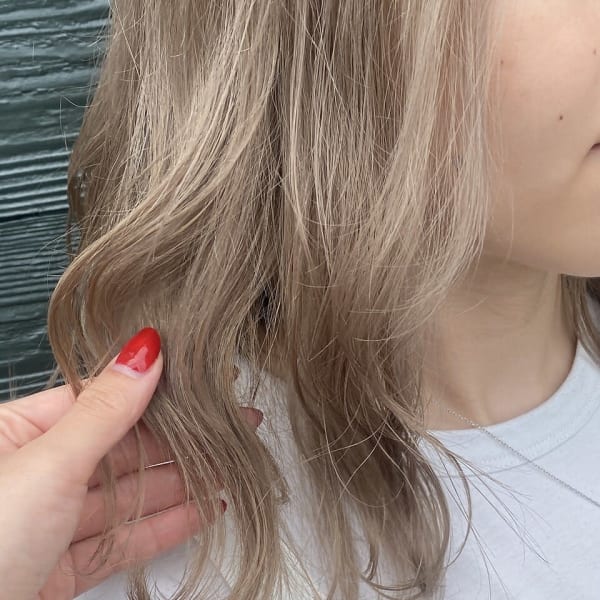 ハイトーンベージュカラー|Cherie