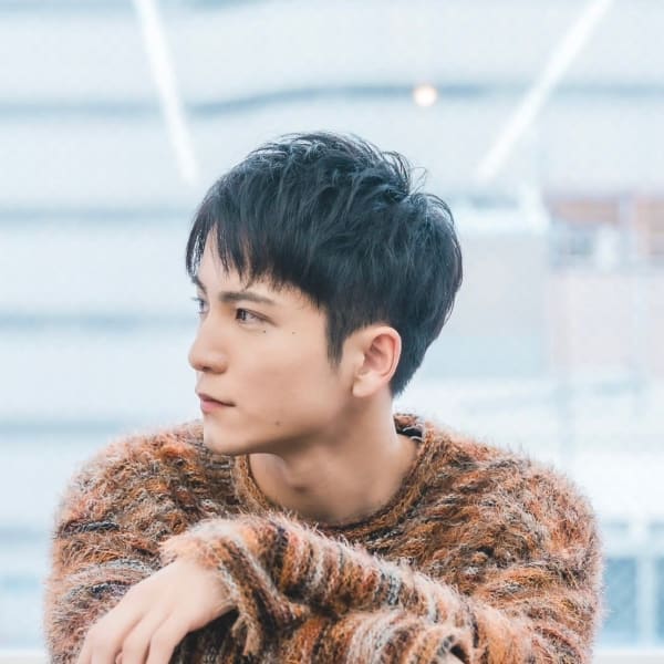 アップバングショート刈り 上げ黑髪短髪マッシュ波 巻きパーマ|beauty:beast 高須店