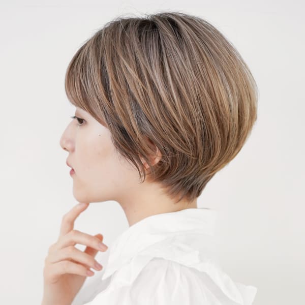 大人かわいいマッシュショート