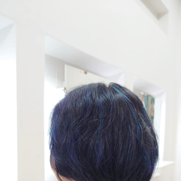 ショートヘアスタイル