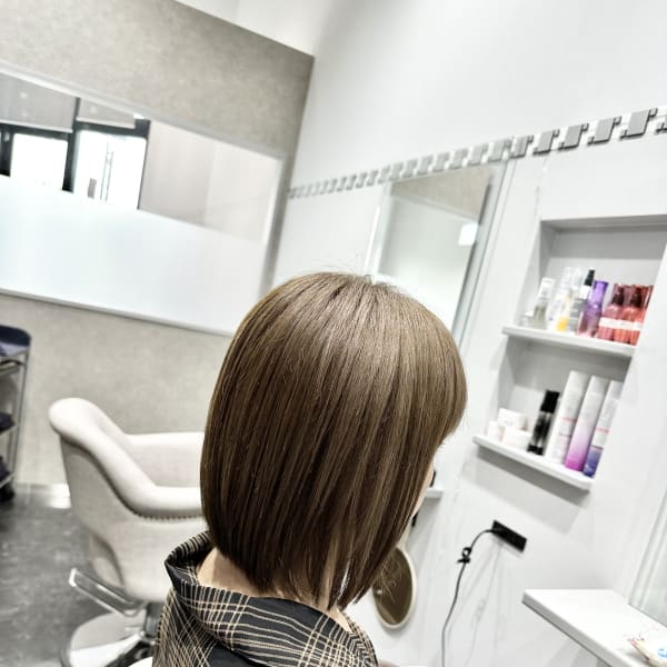 グレージュカラー