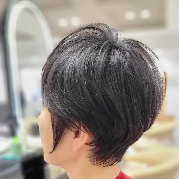 大人ショートボブスタイル