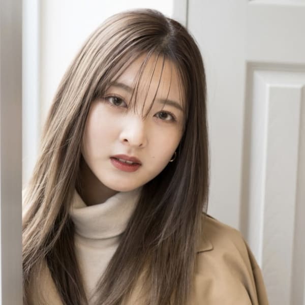 ★くびレイヤーエモージュイメチェンアッシュベージュ小顔カット|INCE HAIR 垂水