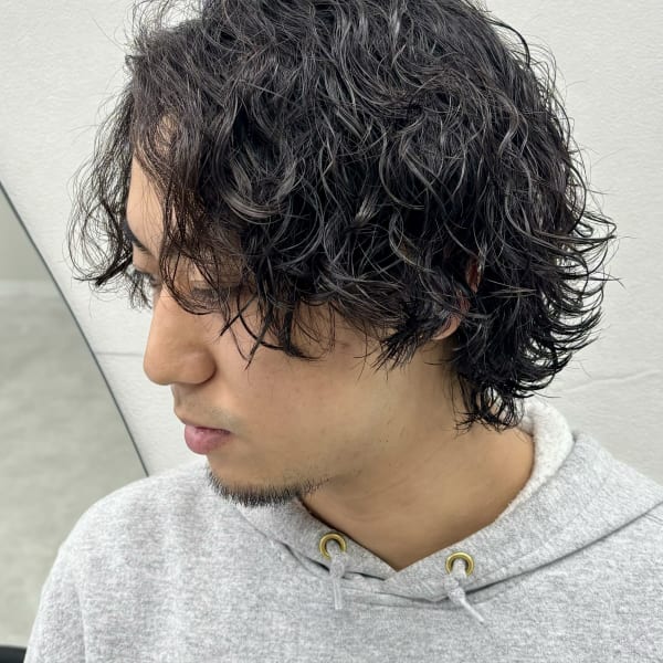 ウルフ/アッシュブラック/カルマパーマ/ベリーショート[本厚