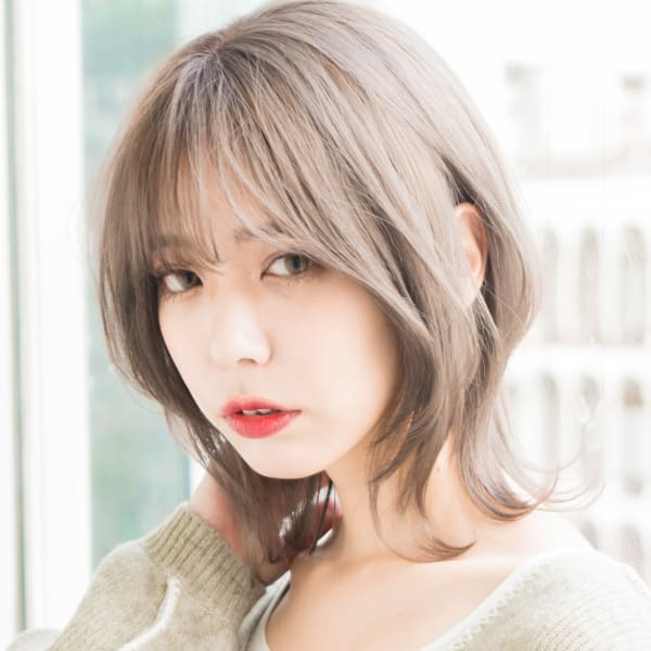 【BALMY なんば】くびれミディアムレイヤースタイル