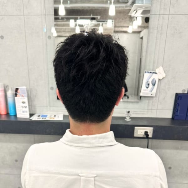 東銀座/アッシュ/ブラック/カルマパーマ/ベリーショート