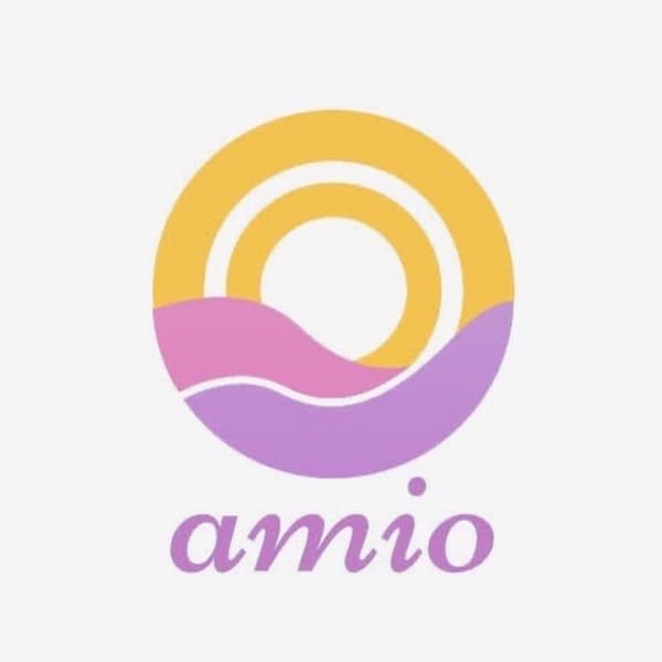 amio【アミオ】のスタッフ紹介。ヤマモト マリコ