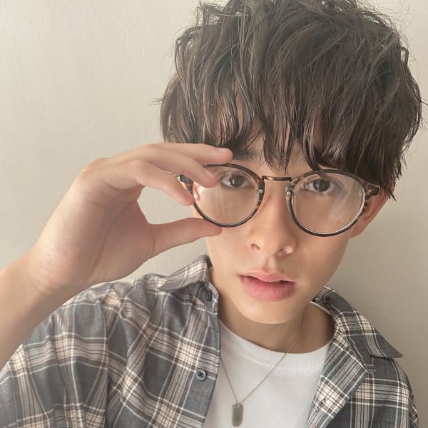 マッシュショート×柔らかスパイラルパーマ|LOuNICA銀座