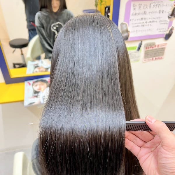 【髪仕度CORE/札幌市東区】艶髪縮毛矯正