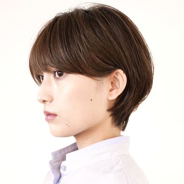 大人のくびれショート