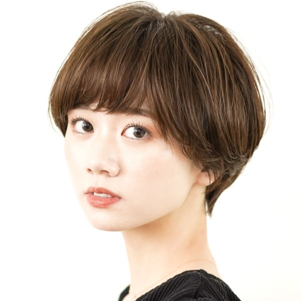 大人可愛いマッシュショート