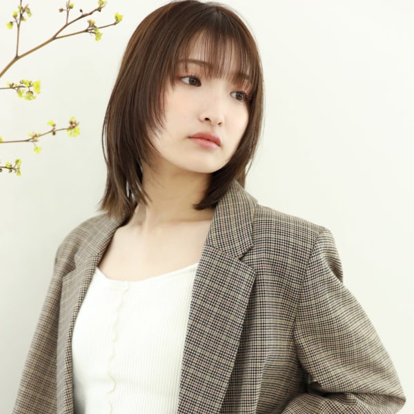 【tetote江坂】ナチュラル顔回りレイヤーグレーベージュ|tetote by milly 江坂