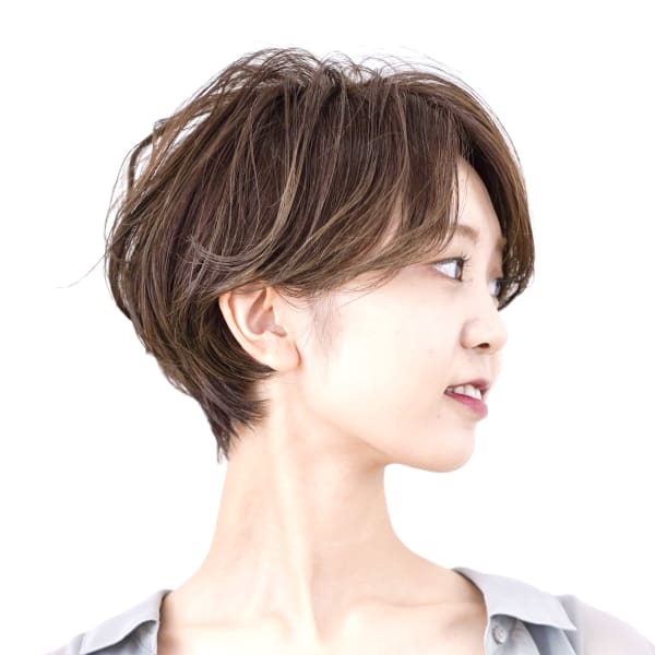 柔らかい印象の大人ショート