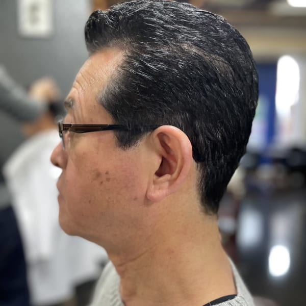 ショート・アイロンパーマ