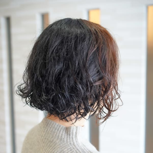 【50・60代】フェイスフレーミング×クセ毛を活かしたパーマ