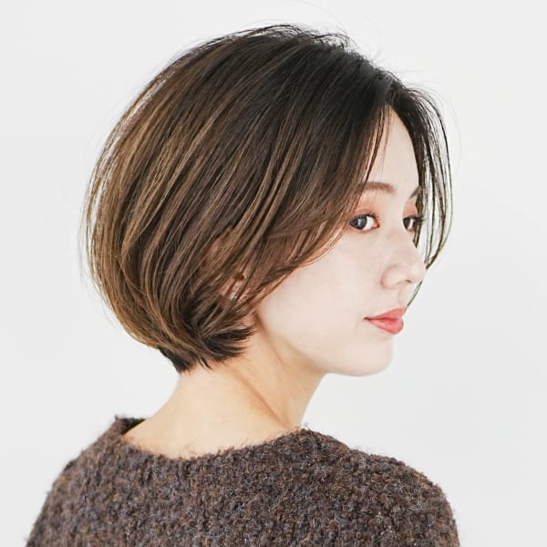 大人の丸みボブ