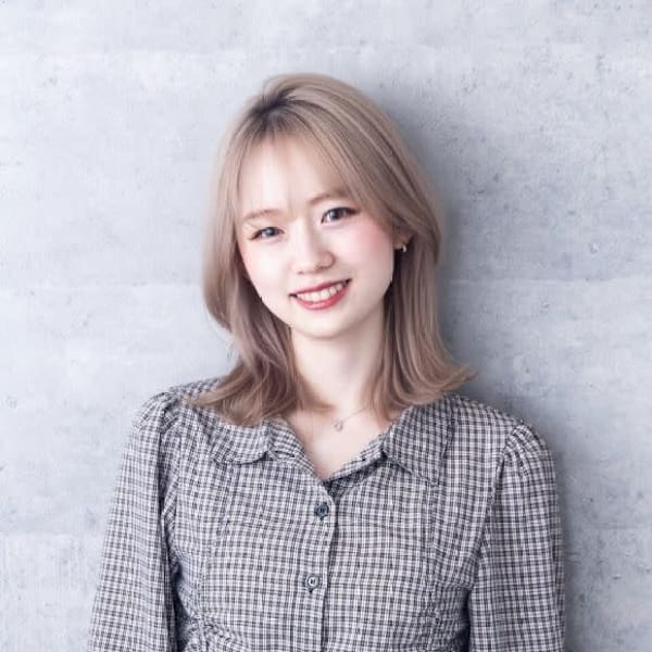 _WHITE 鳳店(アンダーバーホワイトオオトリテン)の予約＆サロン情報 | 美容院・美容室を予約するなら楽天ビューティ