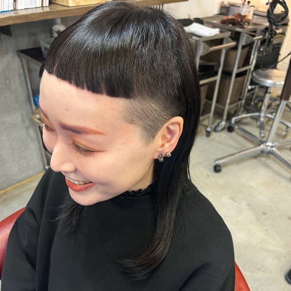 個性派デザインカット×マッシュウルフ