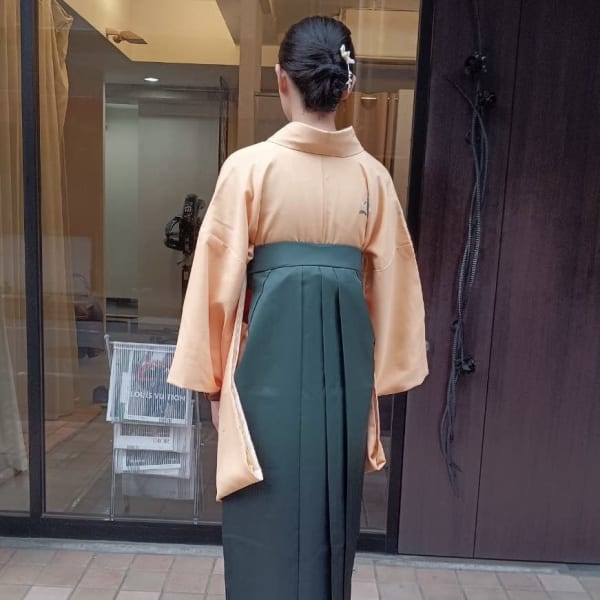 【卒業式】袴着付け+ヘアUP+直しメイク ¥18700(早割