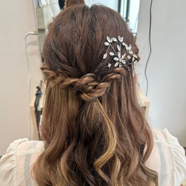 似合わせヘアセットハーフアップ