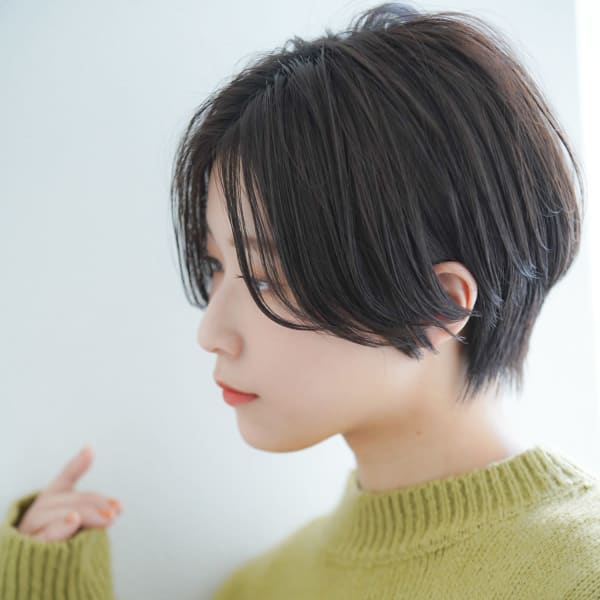 襟足スッキリ 丸みショート