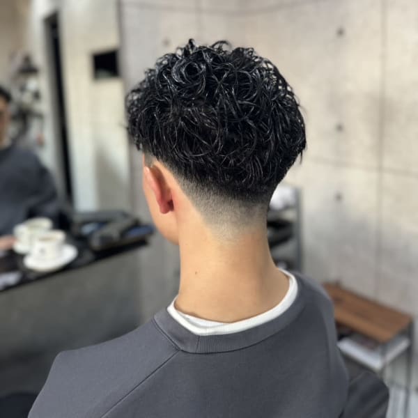 スパイラルパーマ×フェード【岡崎スパイラルパーマ】|G&W