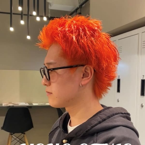 ハイトーン×スパイキーショート