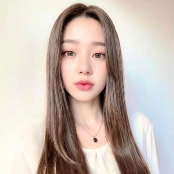 サラツヤロング 前髪なし ナチュラルストレートヘア 小顔|W by GRITTERs