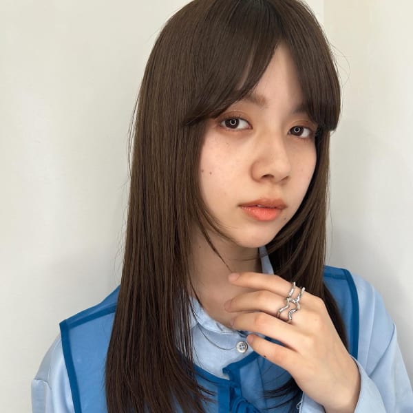 ロングレイヤー×アッシュブラウン|TERRACE GRACE