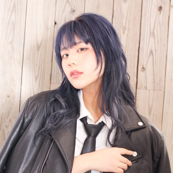 （仙台美容室）ハイレイヤーとブルーカラースタイル