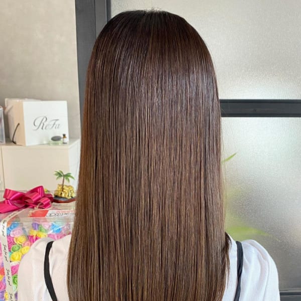 美髪ストレート/カーキベージュ/アースカラー艶髪|TYCHE