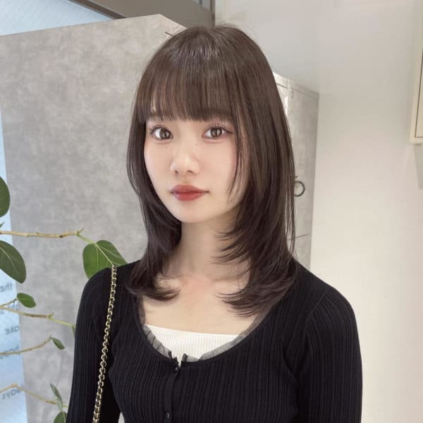 【rizu】#グレージュ#顔まわりザクザクレイヤー