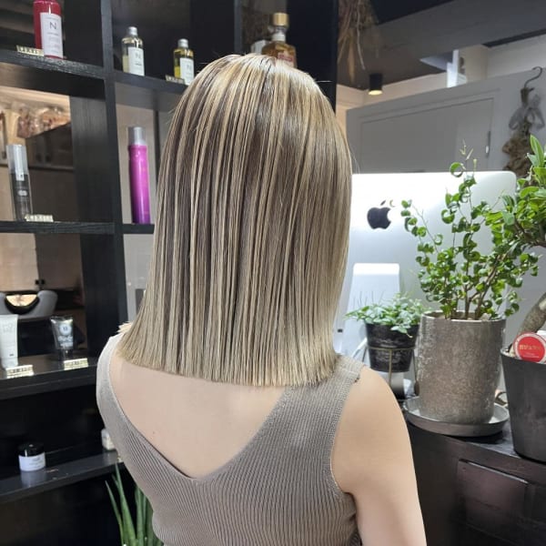 切りっぱなしボブ エアリーロング 美髪 ピンクブラウン