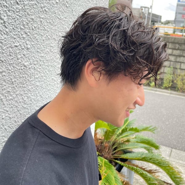 刈り上げ無しランダムパーマ