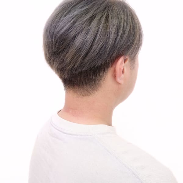 ダブルカラーで白髪ぼかしシルバーグレー