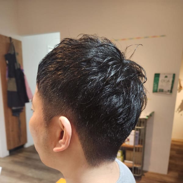 夏におすすめ短髪ヘアー