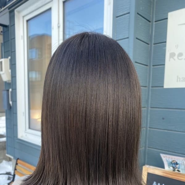 【Re.felice／札幌】赤み消しオリーブグレージュ