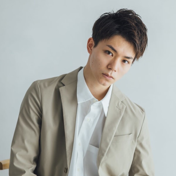 アップバングショート