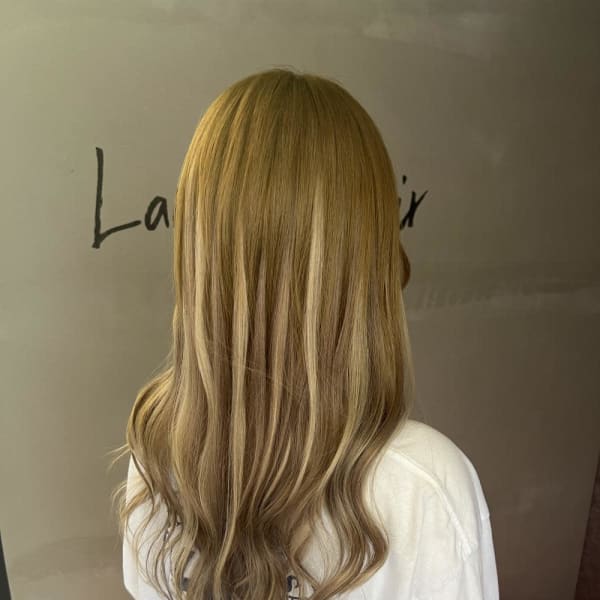 ハイトーンロングは可愛いです!