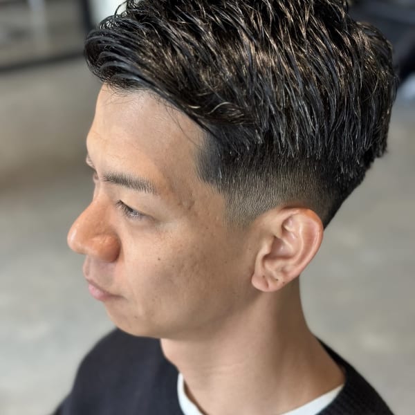 フェード７：３|HOL