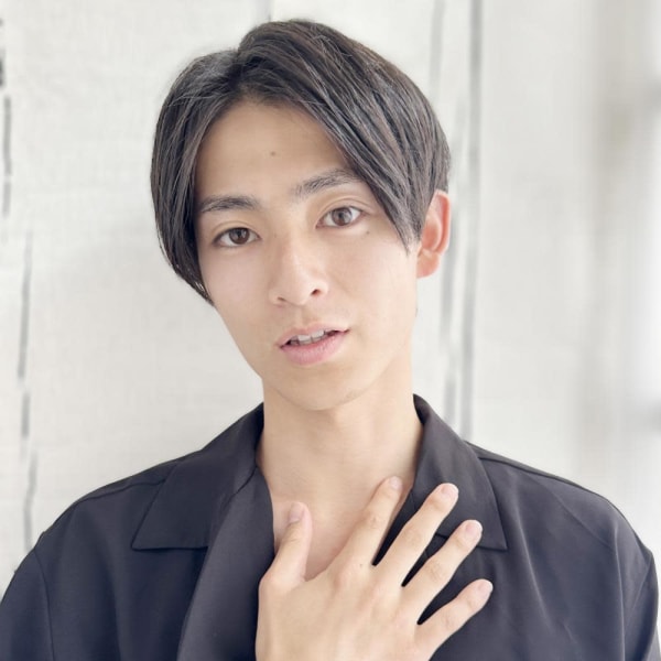 センターパートの韓国風ショート|hair make nalu 荻窪西口 白山神社参道通り店