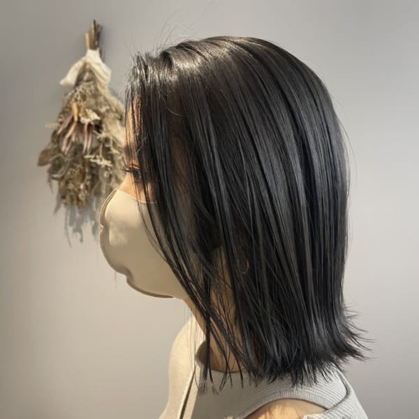 切りっぱなしボブ×ディープシルバー