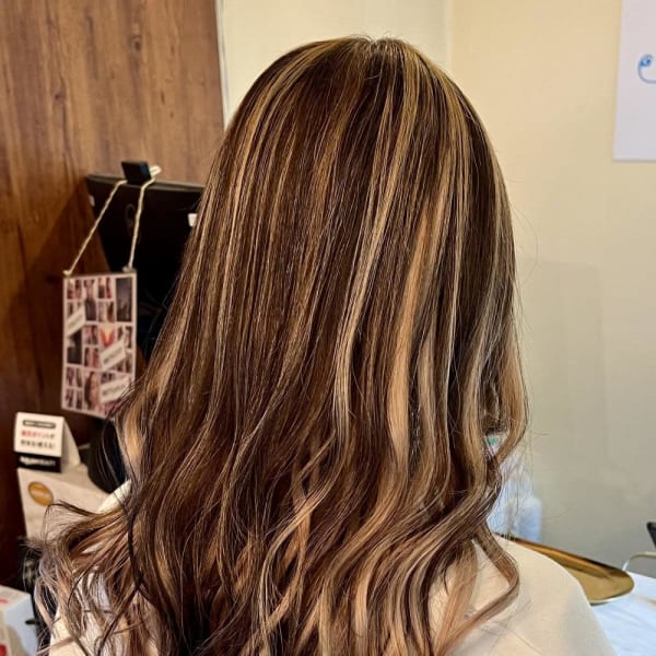 ハイライトエクステでイメチェン